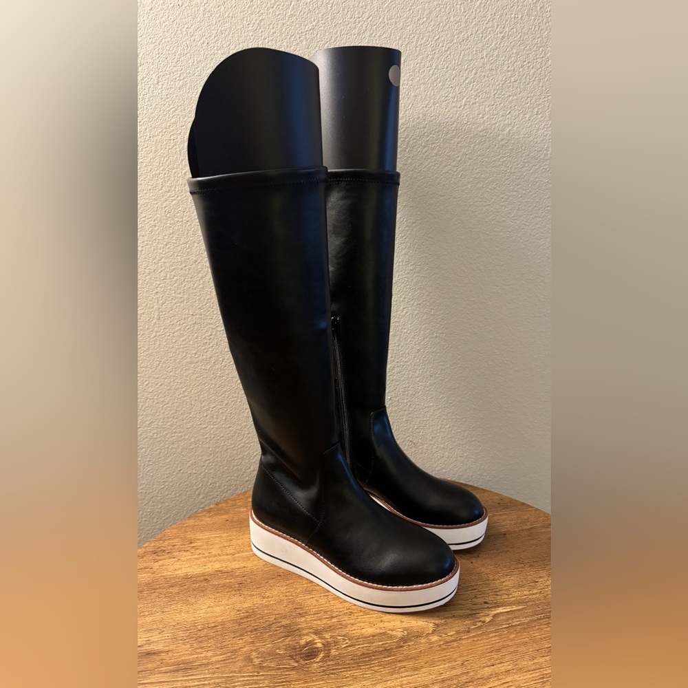NEW Silent D Women’s Size 6.5 Nadia Stretch Smooth Black Platform Boots